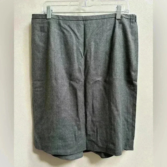 NEW Talbots Petite Wool Pencil Skirt 14P Grey w/ Back Ruffle Professional Office - Picture 1 of 6